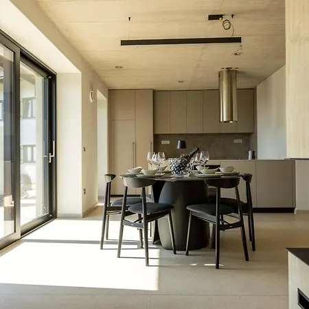 Appartamento Persolis Luxury Sun